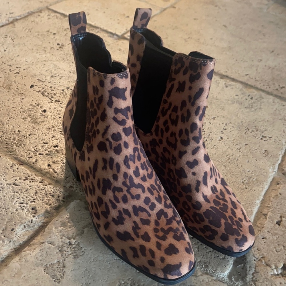 7.5 leopard print target booties NEVER WORN